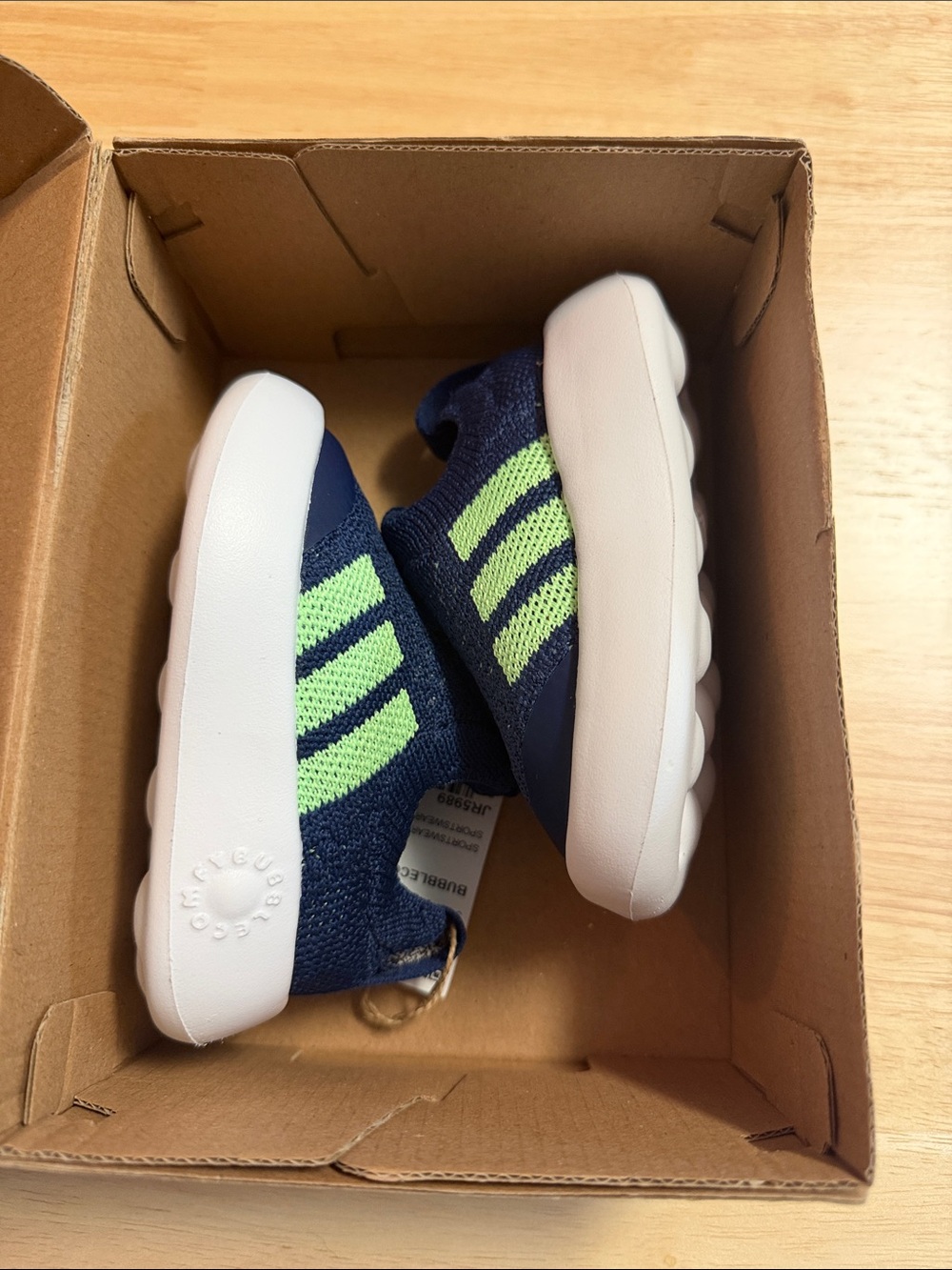Adidas Bubblecomfy I